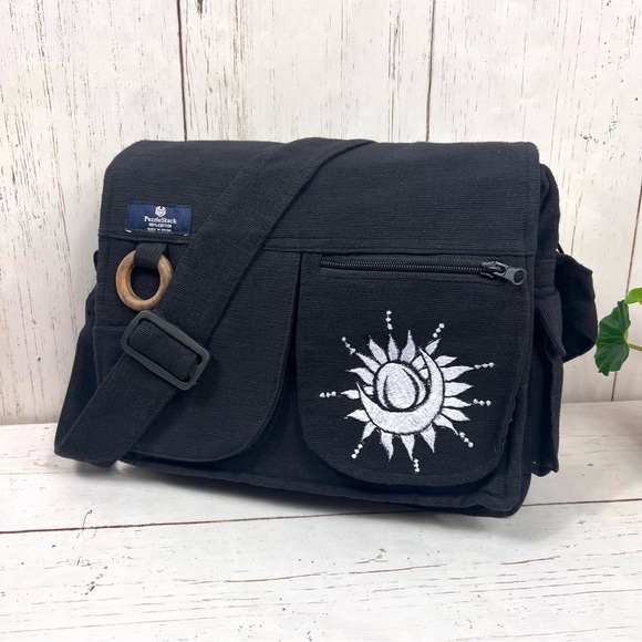 Handmade Sun Moon Embroidered Messenger Bag - Picture 15 of 15